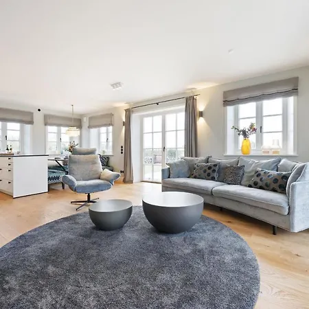 Holiday home Haus Suederjen *