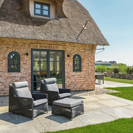 Holiday home Haus Suederjen